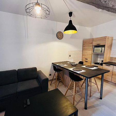 Appartement T2 Dans Le Centre Ville De Carcassone Kültér fotó