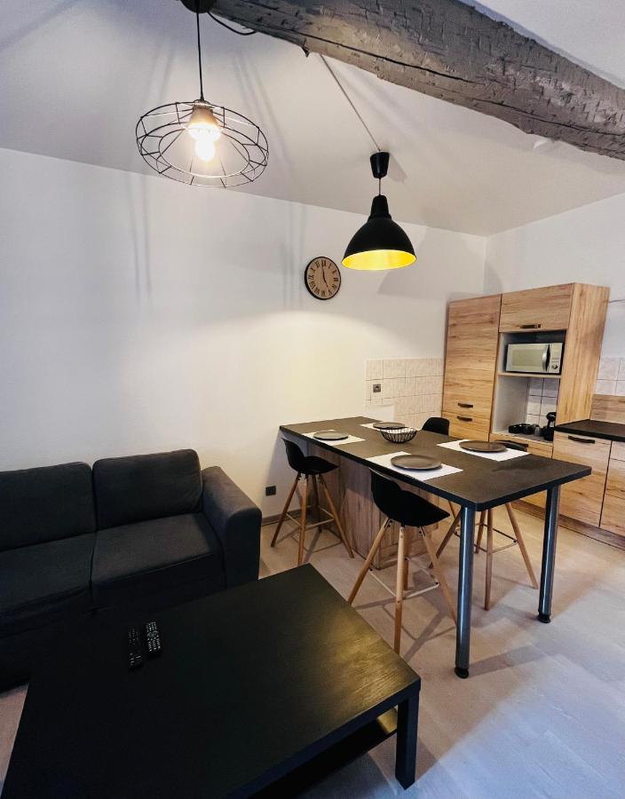 Appartement T2 Dans Le Centre Ville De Carcassone Kültér fotó